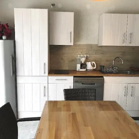 Maki With New Pool Nin * Vrsi