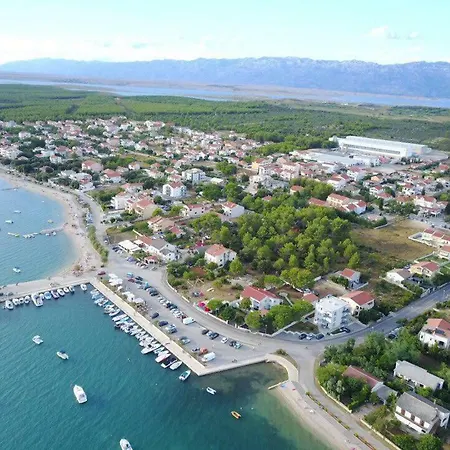 Apartment Croliday With Pool Nin Vrsi