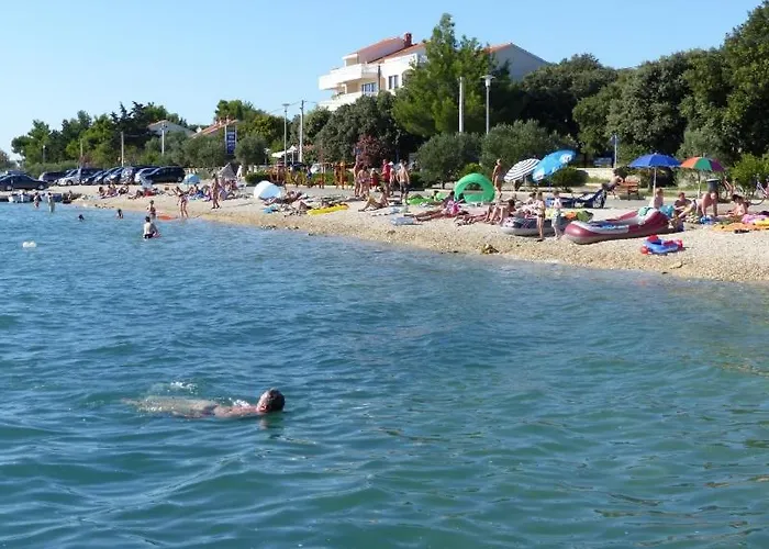 Apartament Maki With New Pool Nin *