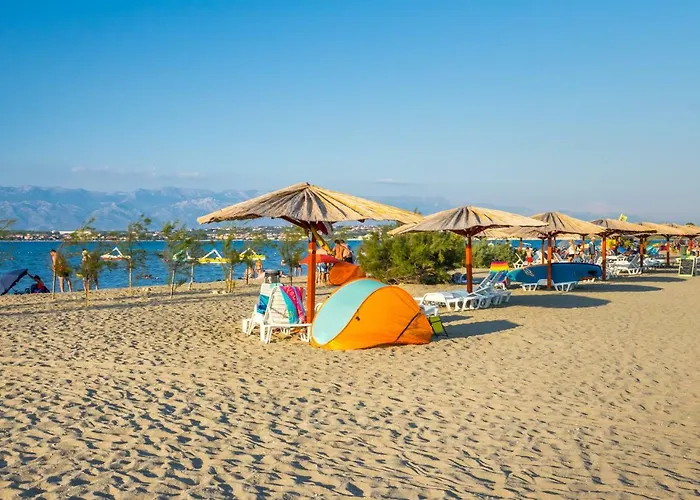 Maki With New Pool Nin Apartament Vrsi