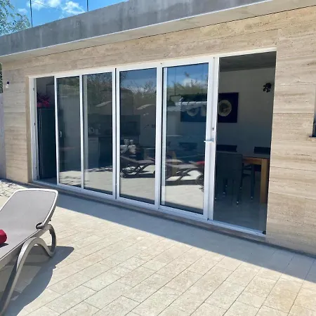 Apartmán Croliday With Pool Nin Vrsi