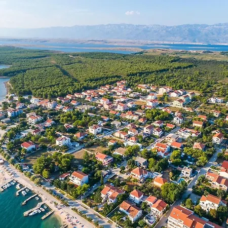 Apartament Croliday With Pool Nin