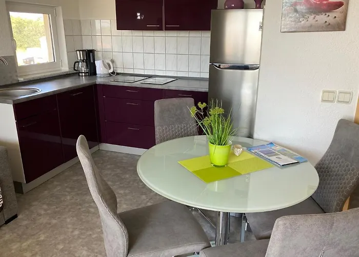 Apartament Maki With New Pool Nin