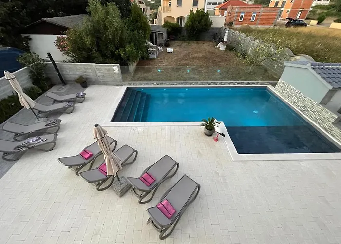 شقة Maki With New Pool Nin فرسي